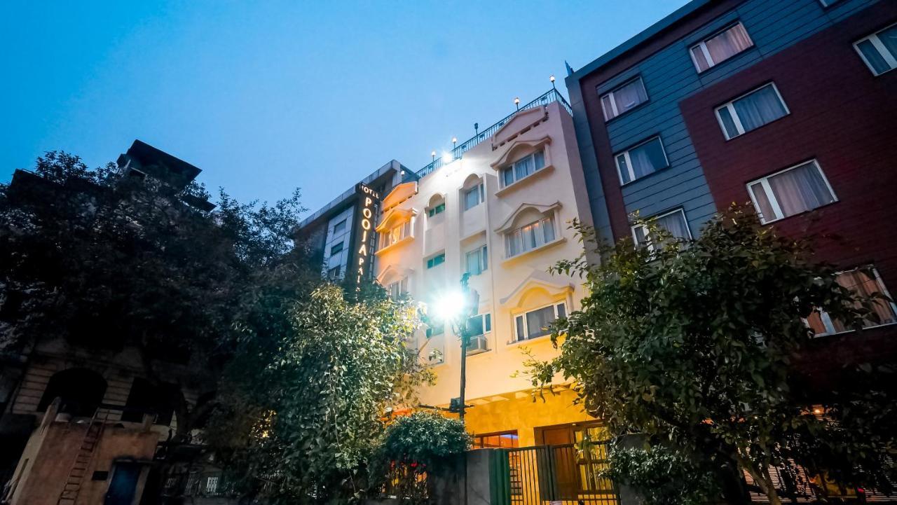 Hotel Pooja Palace Ню Делхи Екстериор снимка
